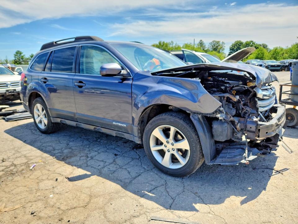 Photo 4 from auction – 2014 SUBARU OUTBACK with VIN 4S4BRBLC7E3287855