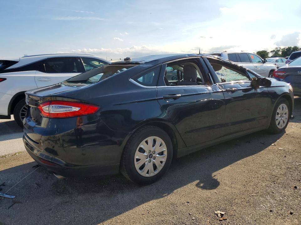 Photo 3 from auction – 2014 FORD FUSION with VIN 3FA6P0G76ER155643