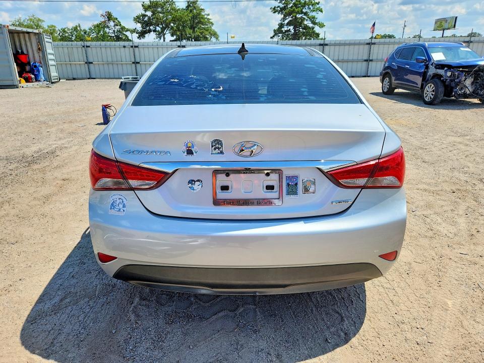 Photo 6 from auction – 2014 HYUNDAI SONATA with VIN 5NPEC4AC6EH825595
