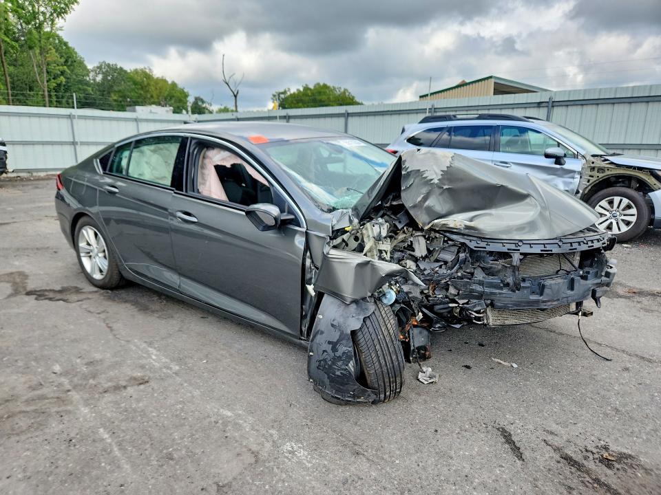 Photo 4 from auction – 2018 BUICK REGAL with VIN W04GL6SX6J1053083