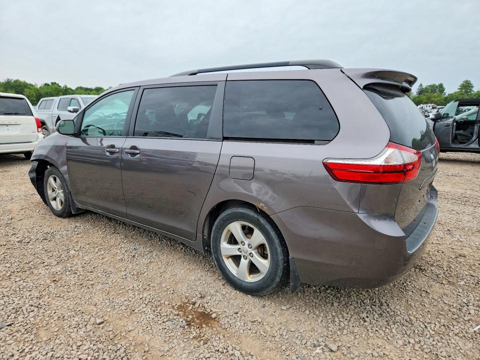Photo 2 from auction – 2015 TOYOTA SIENNA with VIN 5TDKK3DC7FS629754