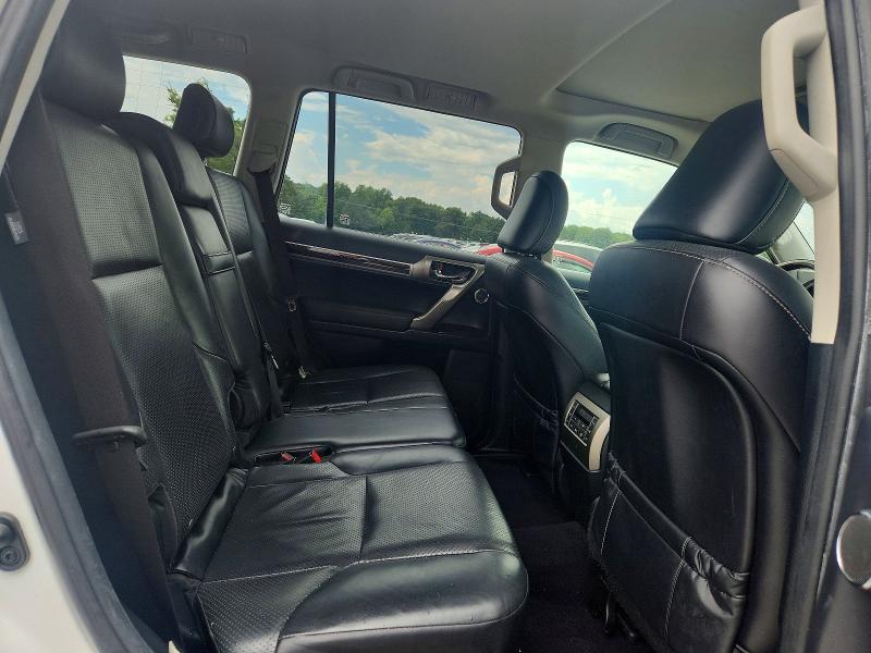 Photo 11 from auction – 2015 LEXUS GX with VIN JTJJM7FX4F5097329