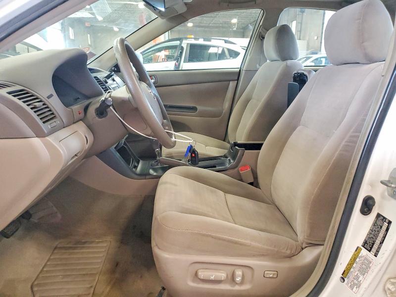 Photo 7 from auction – 2006 TOYOTA CAMRY with VIN 4T1BE32K26U700920