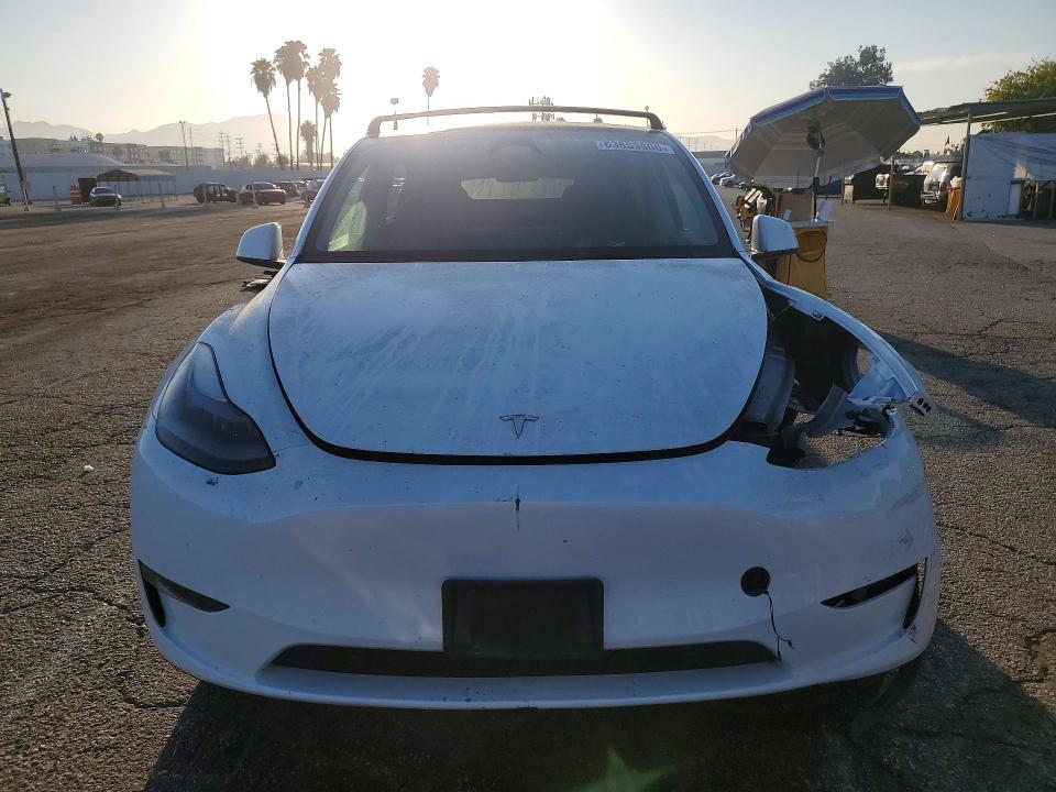 Zdjęcie 5 z aukcji – 2023 TESLA MODEL Y z VIN 7SAYGDEE9PF848774