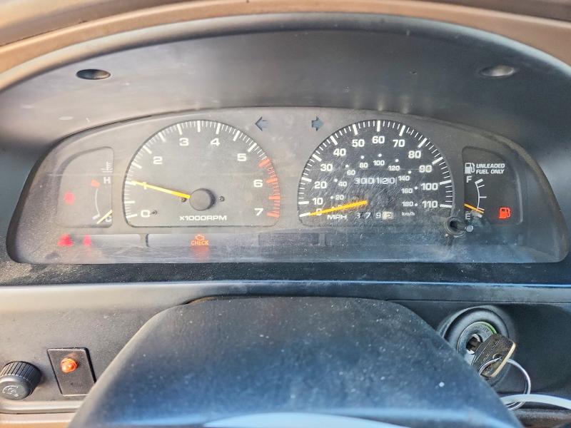 Photo 9 from auction – 1997 TOYOTA 4RUNNER with VIN JT3GM84R2V0009725