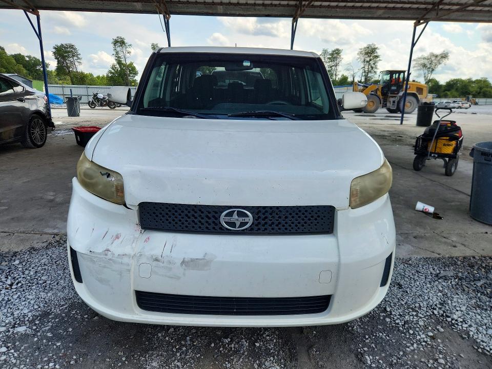 Photo 5 from auction – 2008 SCION XB with VIN JTLKE50E481035556