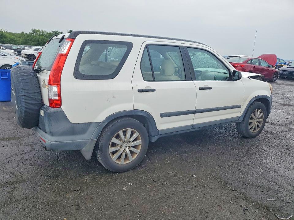 Photo 3 from auction – 2005 HONDA CR-V with VIN SHSRD68525U301532