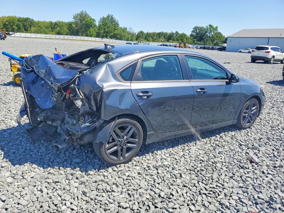 Photo 3 from auction – 2021 KIA FORTE with VIN 3KPF34AD5ME410364