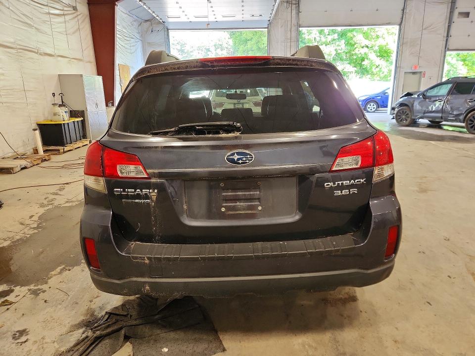 Photo 6 from auction – 2010 SUBARU OUTBACK with VIN 4S4BRDKC3A2365853
