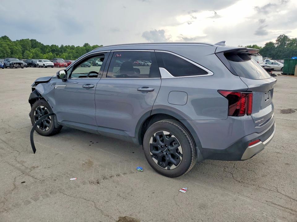 Photo 2 from auction – 2025 KIA SORENTO with VIN 5XYRLDJC6SG336750
