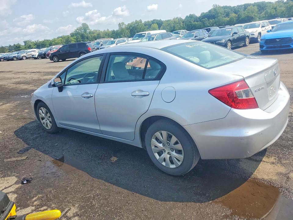 Photo 2 from auction – 2012 HONDA CIVIC with VIN 2HGFB2F5XCH586484