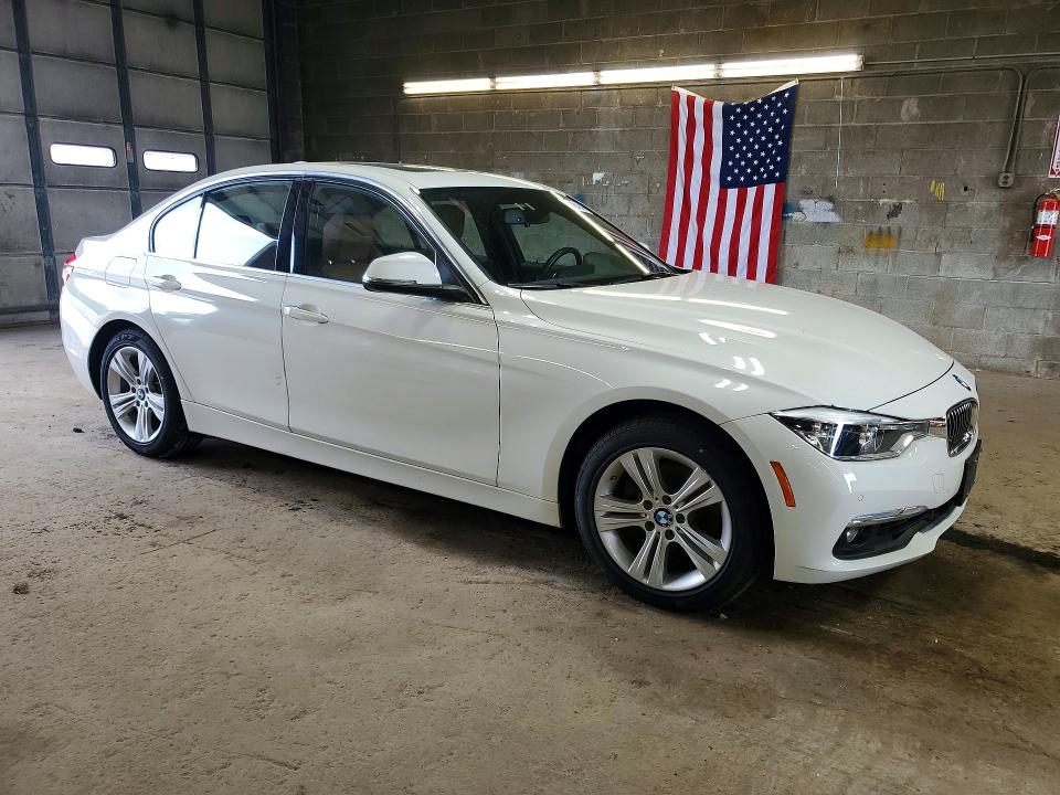 Photo 4 from auction – 2016 BMW 328 with VIN WBA8E3G55GNT77800