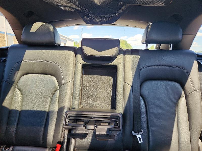 Photo 10 from auction – 2011 AUDI Q5 with VIN WA1DKAFP3BA050081