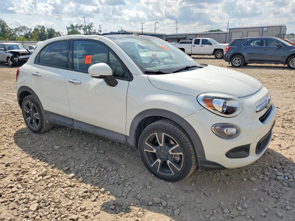 Foto 4 de la subasta – 2016 FIAT 500X con VIN ZFBCFXBT0GP364855