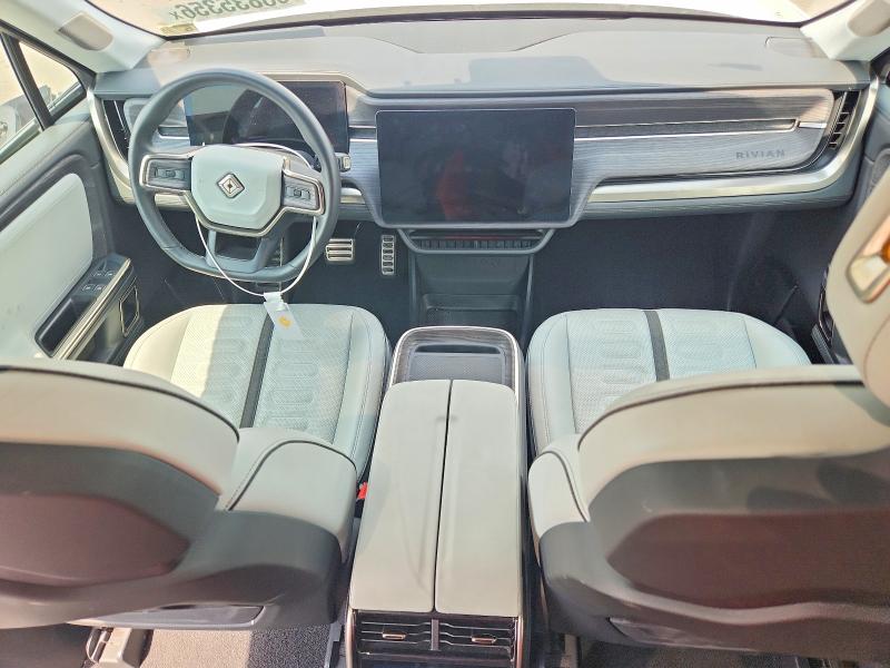 Photo 8 from auction – 2023 RIVIAN R1S with VIN 7PDSGABA2PN014357