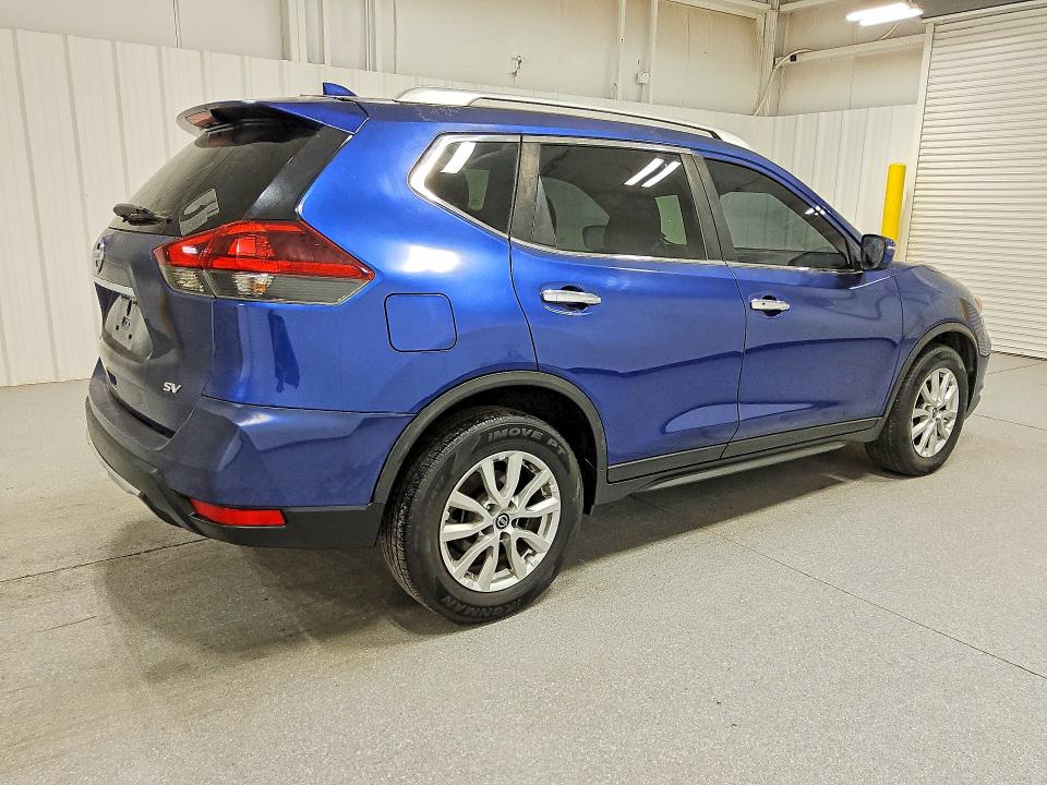 Photo 3 from auction – 2018 NISSAN ROGUE with VIN KNMAT2MT0JP550352