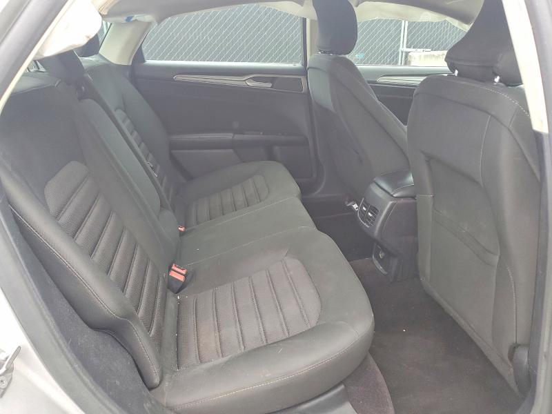 Photo 10 from auction – 2017 FORD FUSION with VIN 3FA6P0H77HR164418
