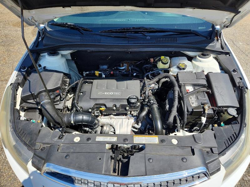 Photo 11 from auction – 2012 CHEVROLET CRUZE with VIN 1G1PE5SC2C7296065