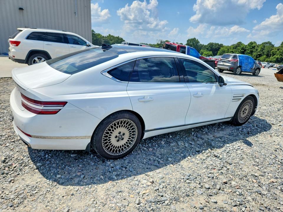 Photo 3 from auction – 2022 GENESIS G80 with VIN KMTGB4SCXNU095806