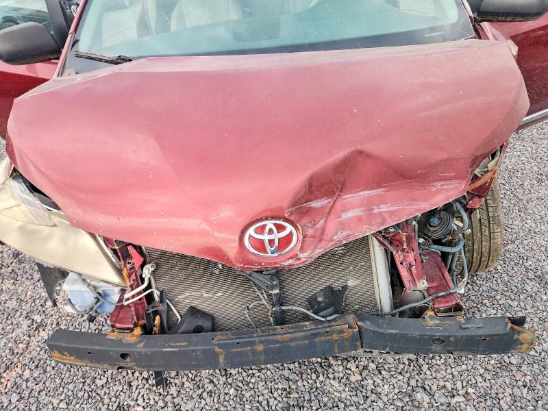 Снимка 12 от търг – 2011 TOYOTA SIENNA с VIN 5TDYK3DC9BS087013