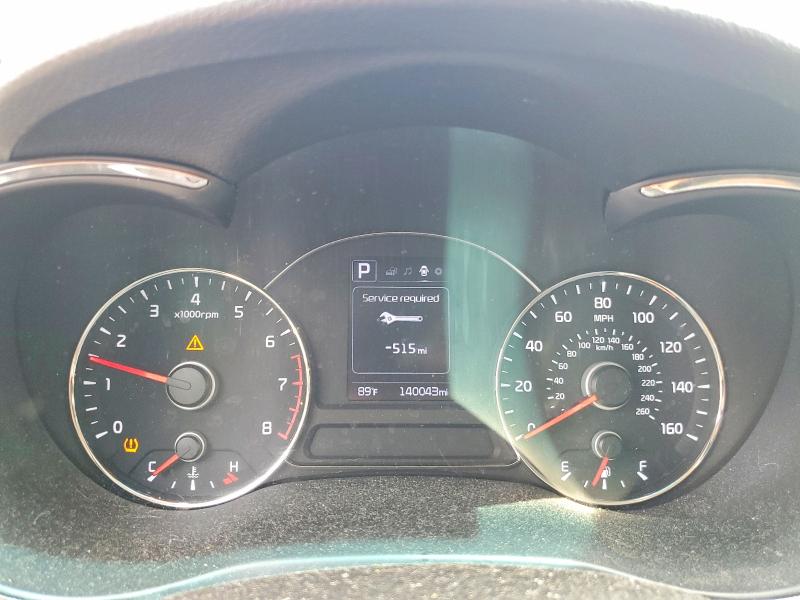 Photo 9 from auction – 2018 KIA FORTE with VIN 3KPFL4A78JE262362