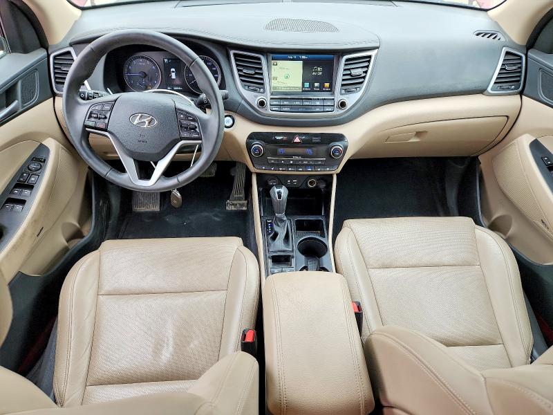 Photo 8 from auction – 2017 HYUNDAI TUCSON with VIN KM8J3CA25HU319147