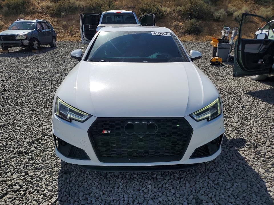 Photo 5 from auction – 2019 AUDI S4 with VIN WAUC4AF46KA013489