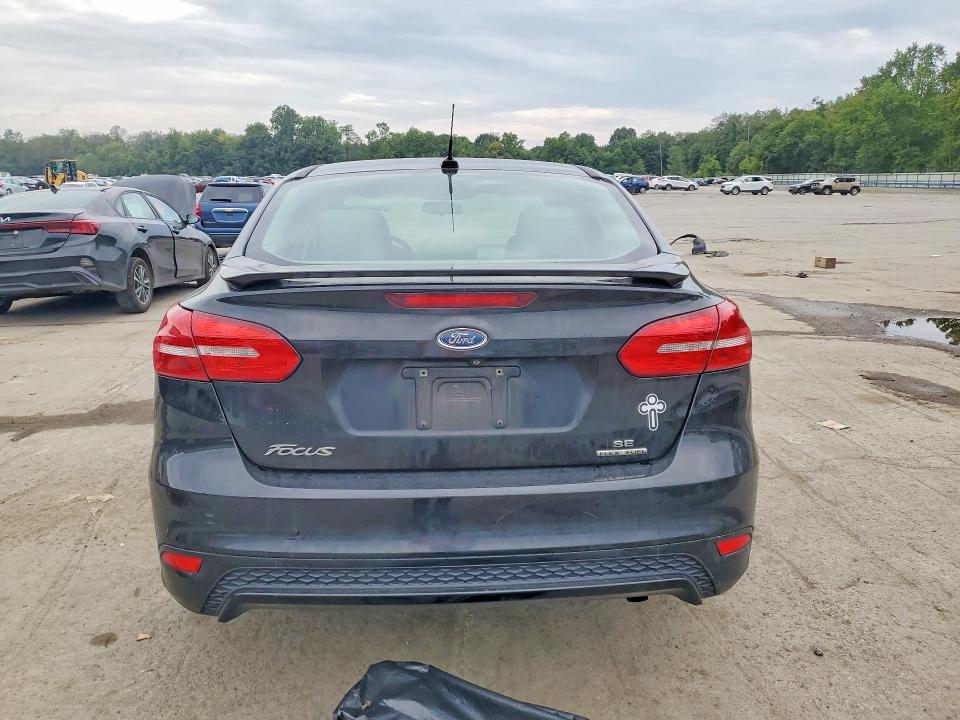 Photo 6 from auction – 2015 FORD FOCUS with VIN 1FADP3F23FL356298