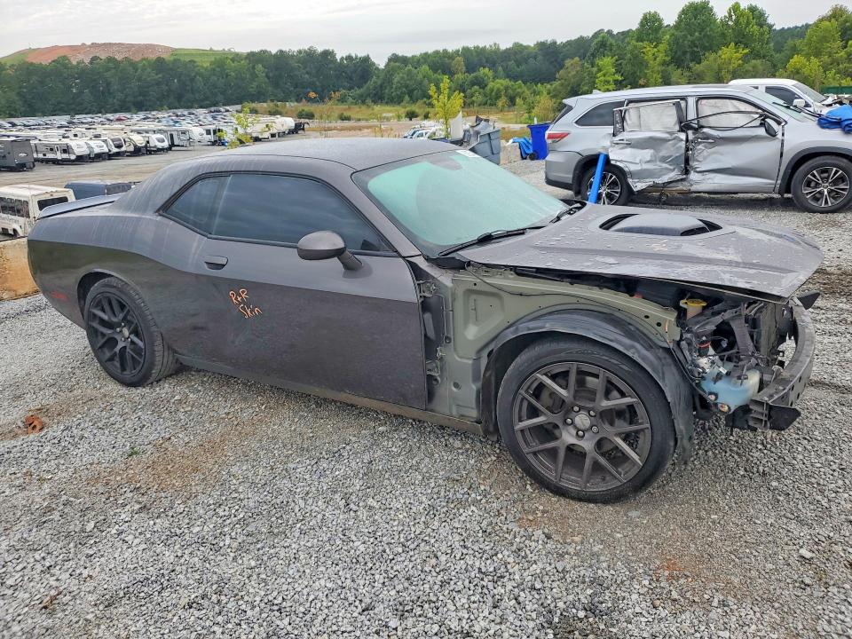 Photo 4 from auction – 2016 DODGE CHALLENGER with VIN 2C3CDZBT4GH153584