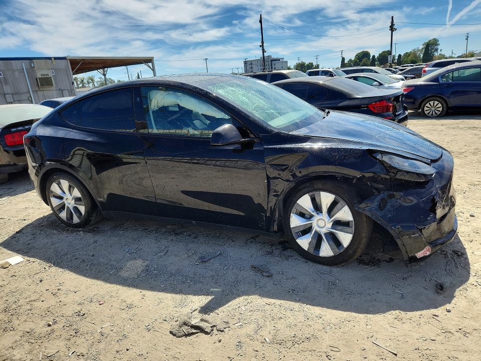 Photo 4 from auction – 2023 TESLA MODEL Y with VIN 7SAYGDEE9PF904051