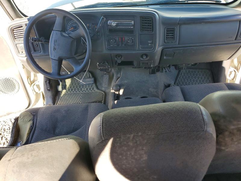 Photo 8 from auction – 2005 GMC NEW SIERRA with VIN 1GTHK39255E229593