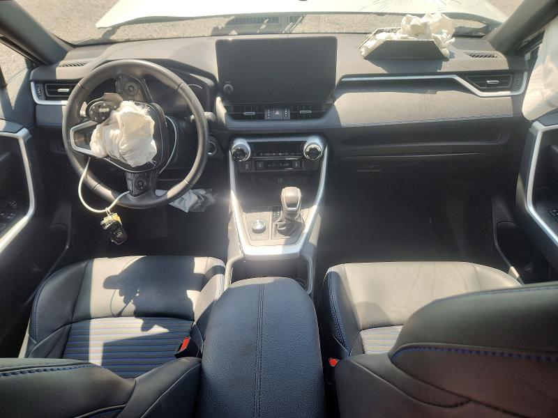 Photo 8 from auction – 2024 TOYOTA RAV4 with VIN 2T3E6RFV8RW047944