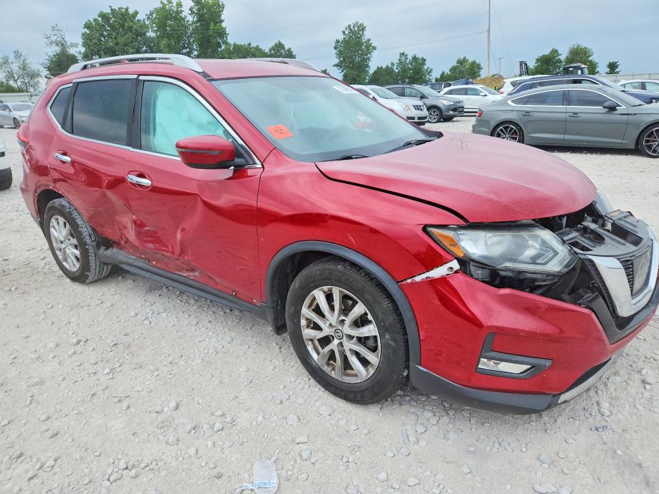 Photo 4 from auction – 2017 NISSAN ROGUE with VIN 5N1AT2MT5HC855519