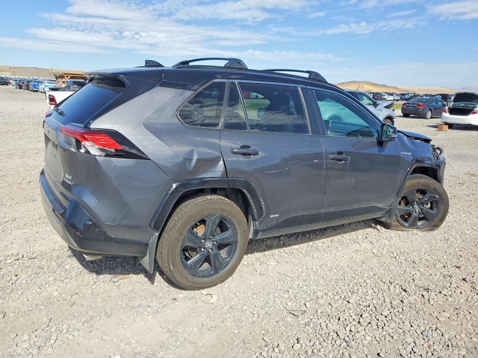 Photo 3 from auction – 2020 TOYOTA RAV4 with VIN 2T3EWRFV0LW074188