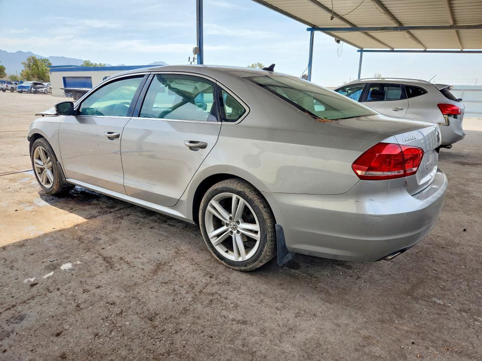 Photo 2 from auction – 2014 VOLKSWAGEN PASSAT with VIN 1VWBN7A3XEC013630