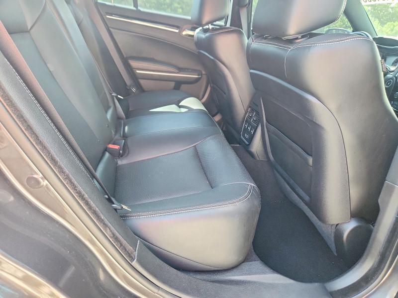 Foto 10 de la subasta – 2022 CHRYSLER 300 con VIN 2C3CCABGXNH127270