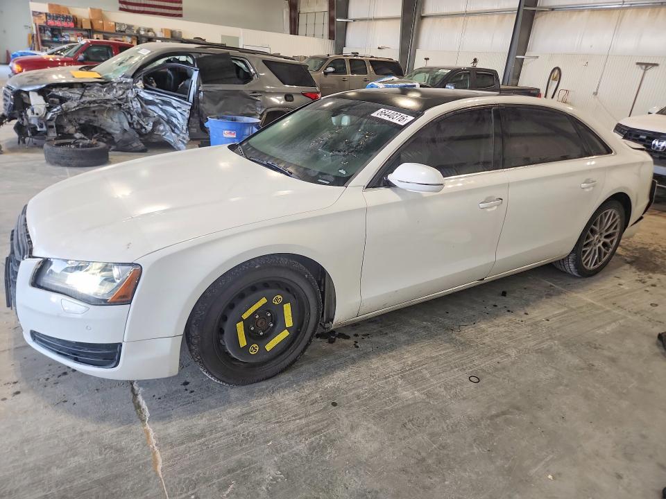 2011 AUDI A8 - Търг №66440316