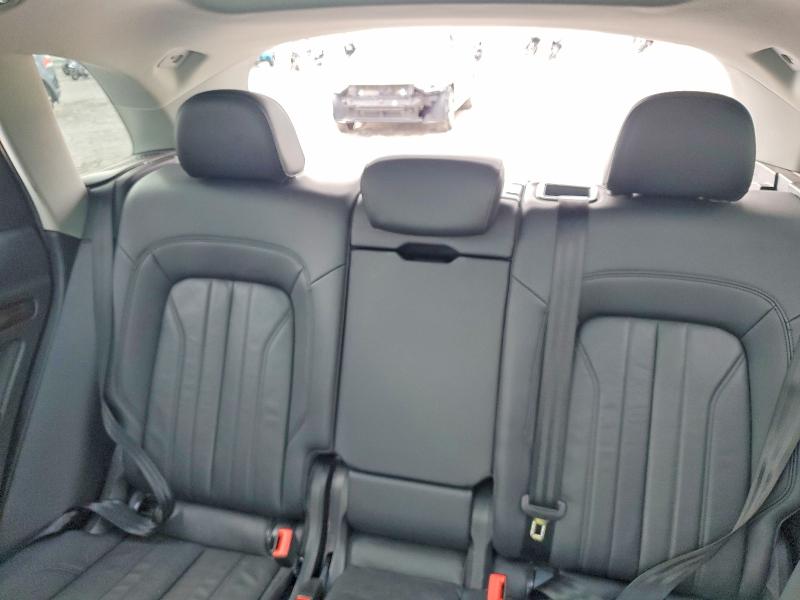 Photo 10 from auction – 2018 AUDI Q5 with VIN WA1ANAFY3J2009185
