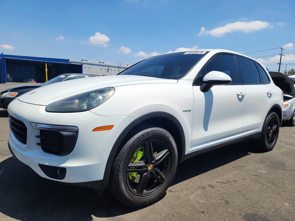 PORSCHE CAYENNE 2016 with VIN WP1AE2A26GLA62284 - Photo from auction