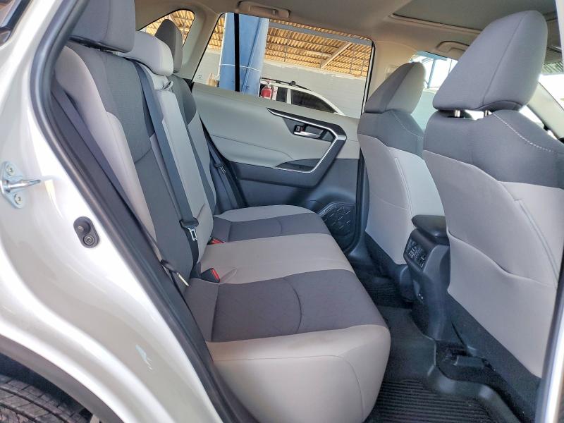 Photo 10 from auction – 2025 TOYOTA RAV4 with VIN 2T3W1RFVXSW382972