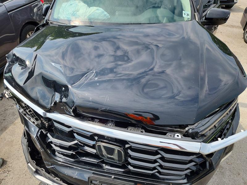 Photo 11 from auction – 2024 HONDA PILOT with VIN 5FNYG1H88RB000177