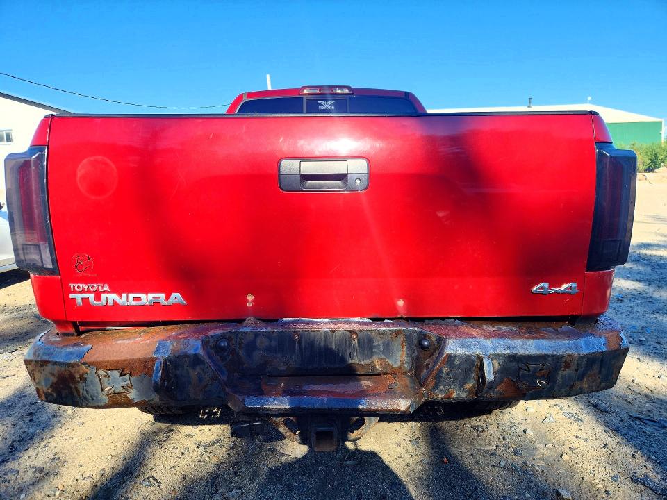 Photo 6 from auction – 2011 TOYOTA TUNDRA with VIN 5TFUY5F15BX199709