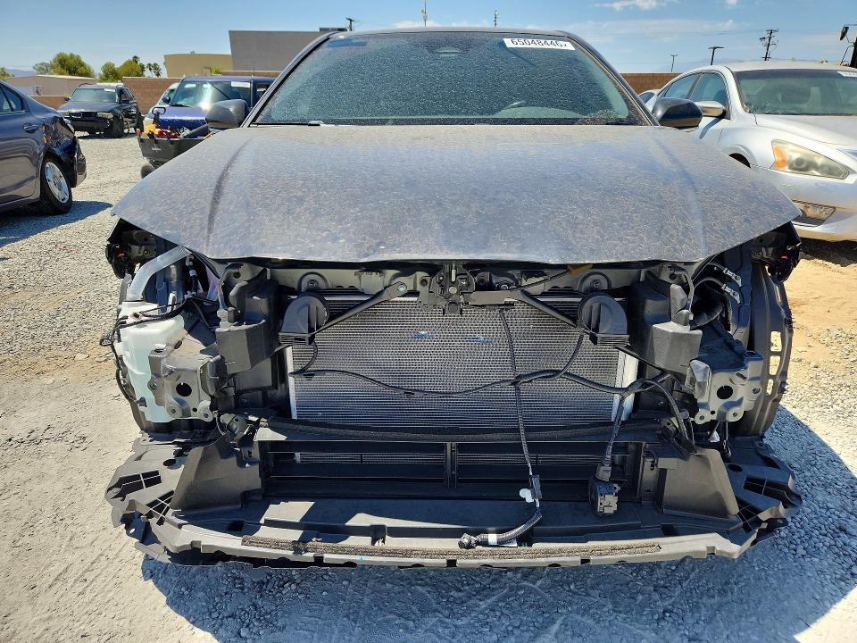 Photo 5 from auction – 2025 TOYOTA CAMRY with VIN 4T1DAACK2SU094939