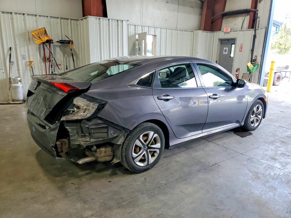 Photo 3 from auction – 2016 HONDA CIVIC with VIN 19XFC2F55GE244728