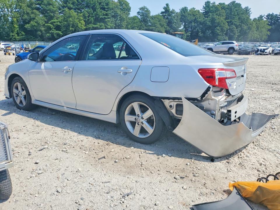 Photo 2 from auction – 2014 TOYOTA CAMRY with VIN 4T1BF1FK6EU346619