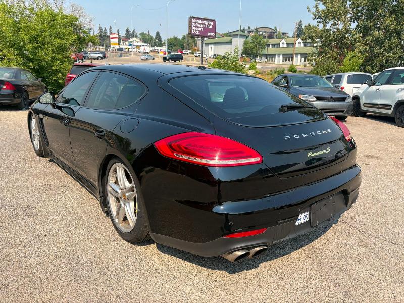 Photo 3 from auction – 2014 PORSCHE PANAMERA with VIN WP0AD2A72EL044989