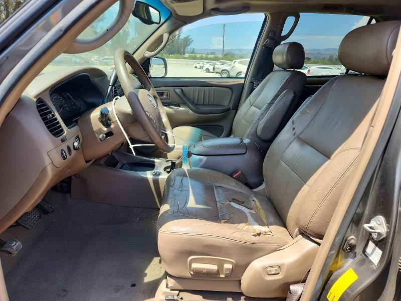 Photo 7 from auction – 2004 TOYOTA SEQUOIA with VIN 5TDZT38A14S230890