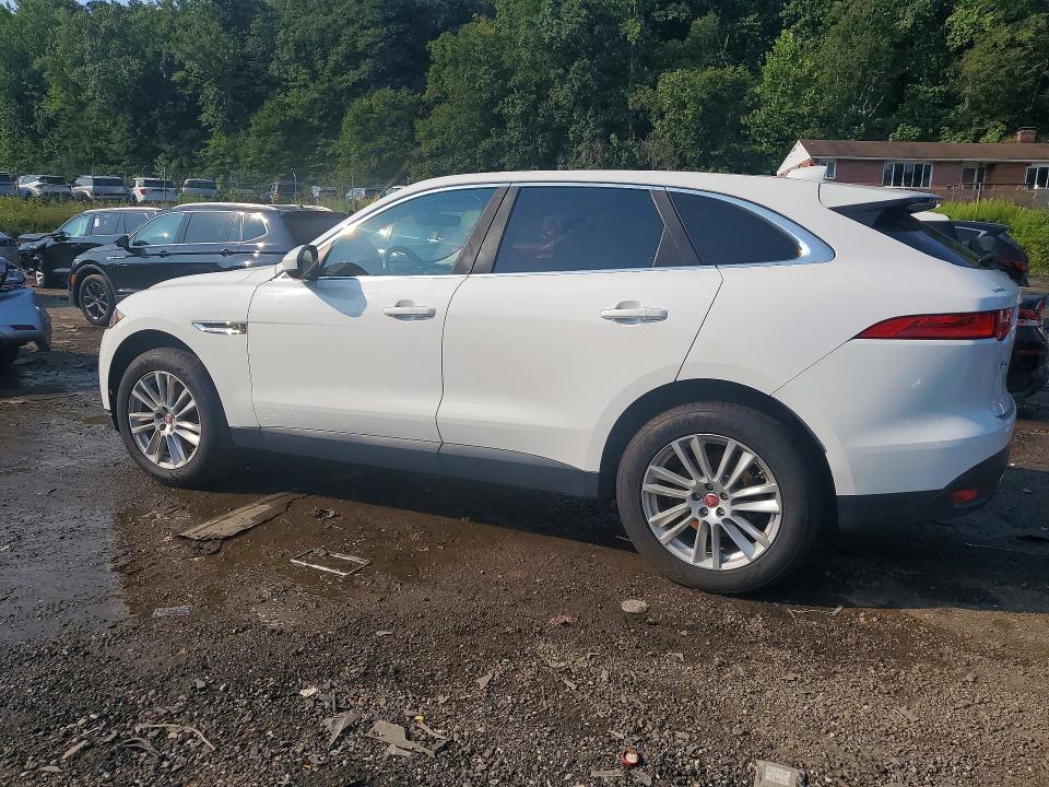 Photo 2 from auction – 2019 JAGUAR F-PACE with VIN SADCK2GX4KA351923