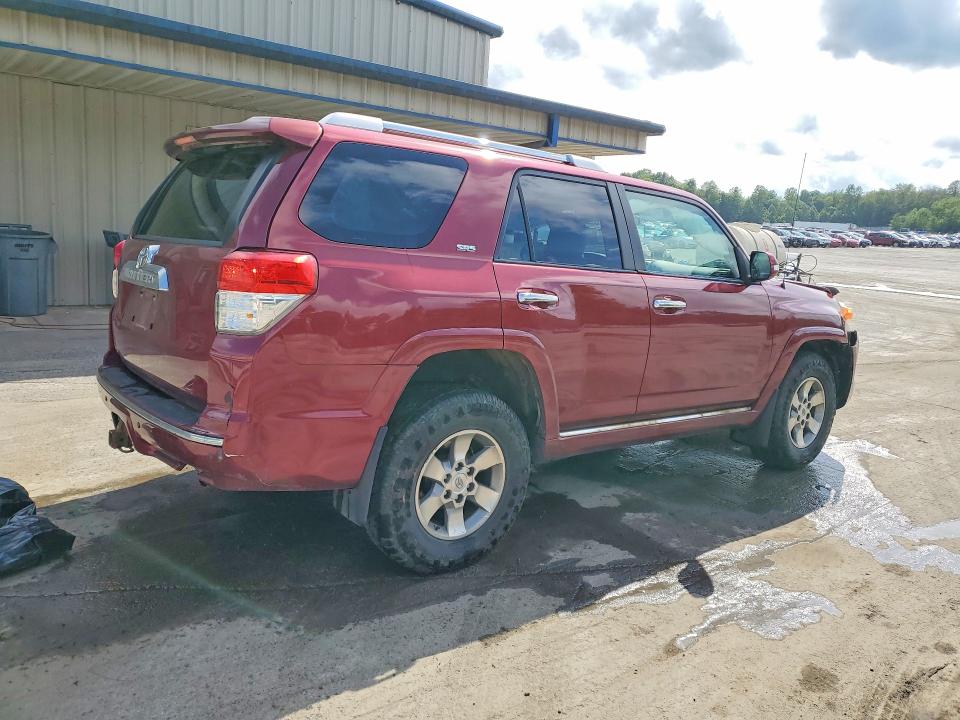 Photo 3 from auction – 2010 TOYOTA 4RUNNER with VIN JTEBU5JRXA5011773