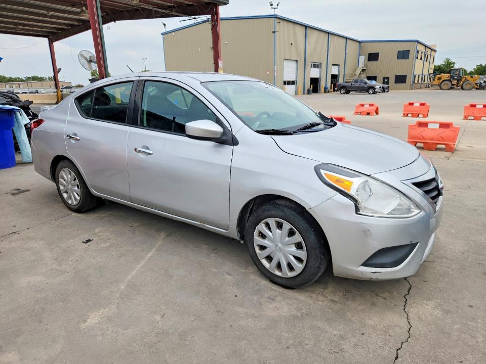 Photo 4 from auction – 2019 NISSAN VERSA with VIN 3N1CN7AP4KL833134
